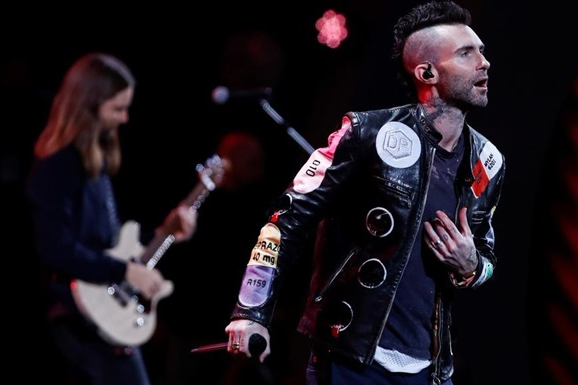 Группа Maroon 5 выпустила клип на трек Nobody's love, снятый на iPhone
