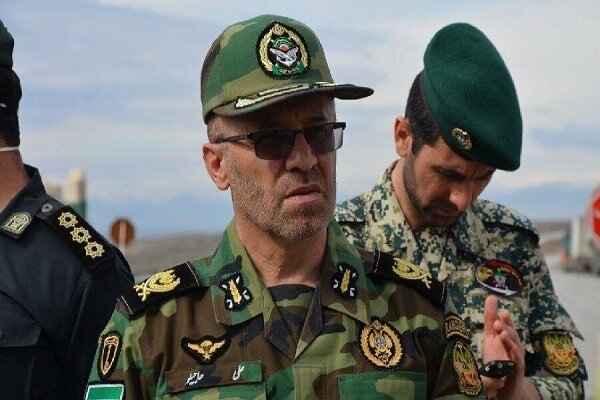 Командующий штабом армии Ирана заявил о размещении бронетанковых подразделений на границе с Азербайджаном и Арменией