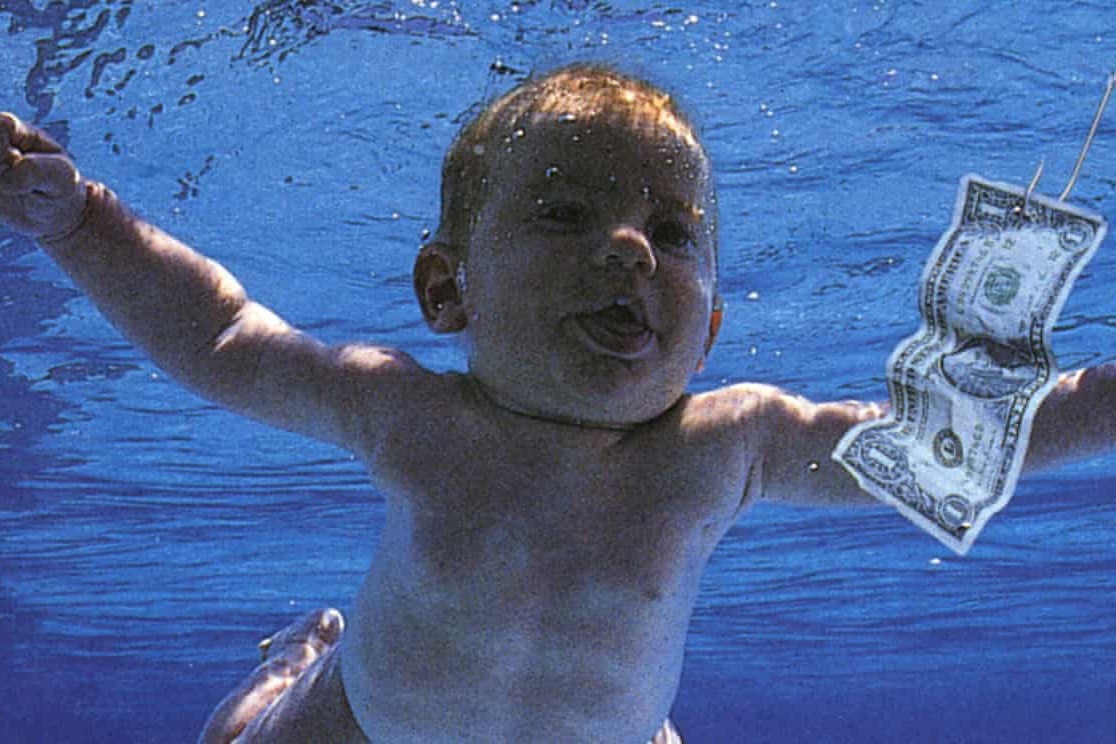 Участники группы Nirvana и Кортни Лав официально ответили на недавний иск «мальчика с обложки» пластинки «Nevermind»