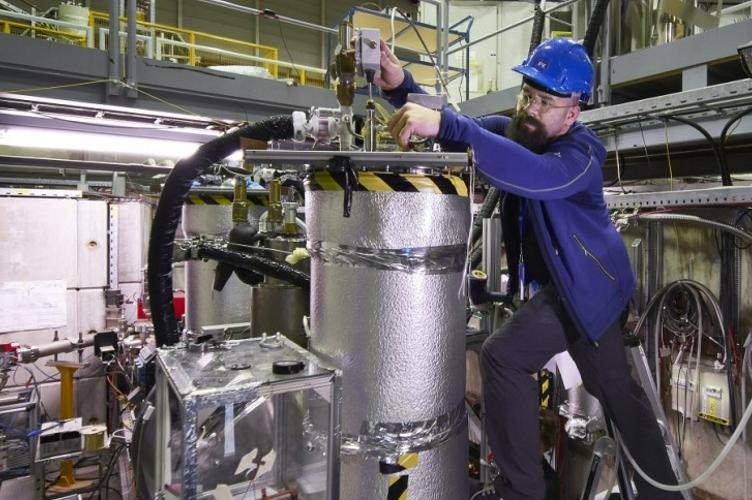 Новый подход в рамках эксперимента: ученые ЦЕРНа синтезировали антиматерию