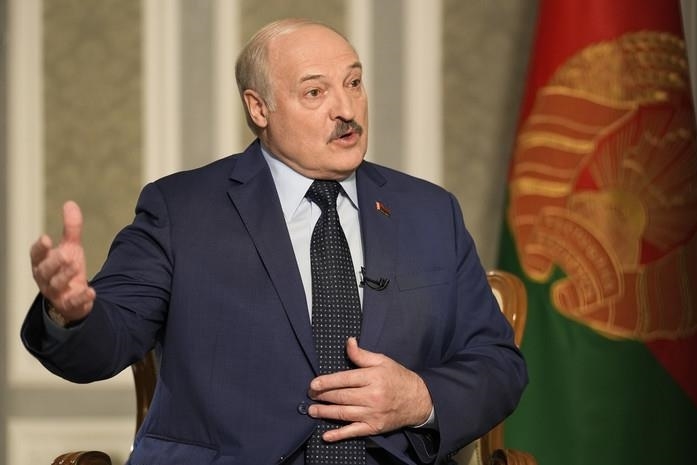 Лукашенко призвал страны СНГ сближаться с союзом Белоруссии и России