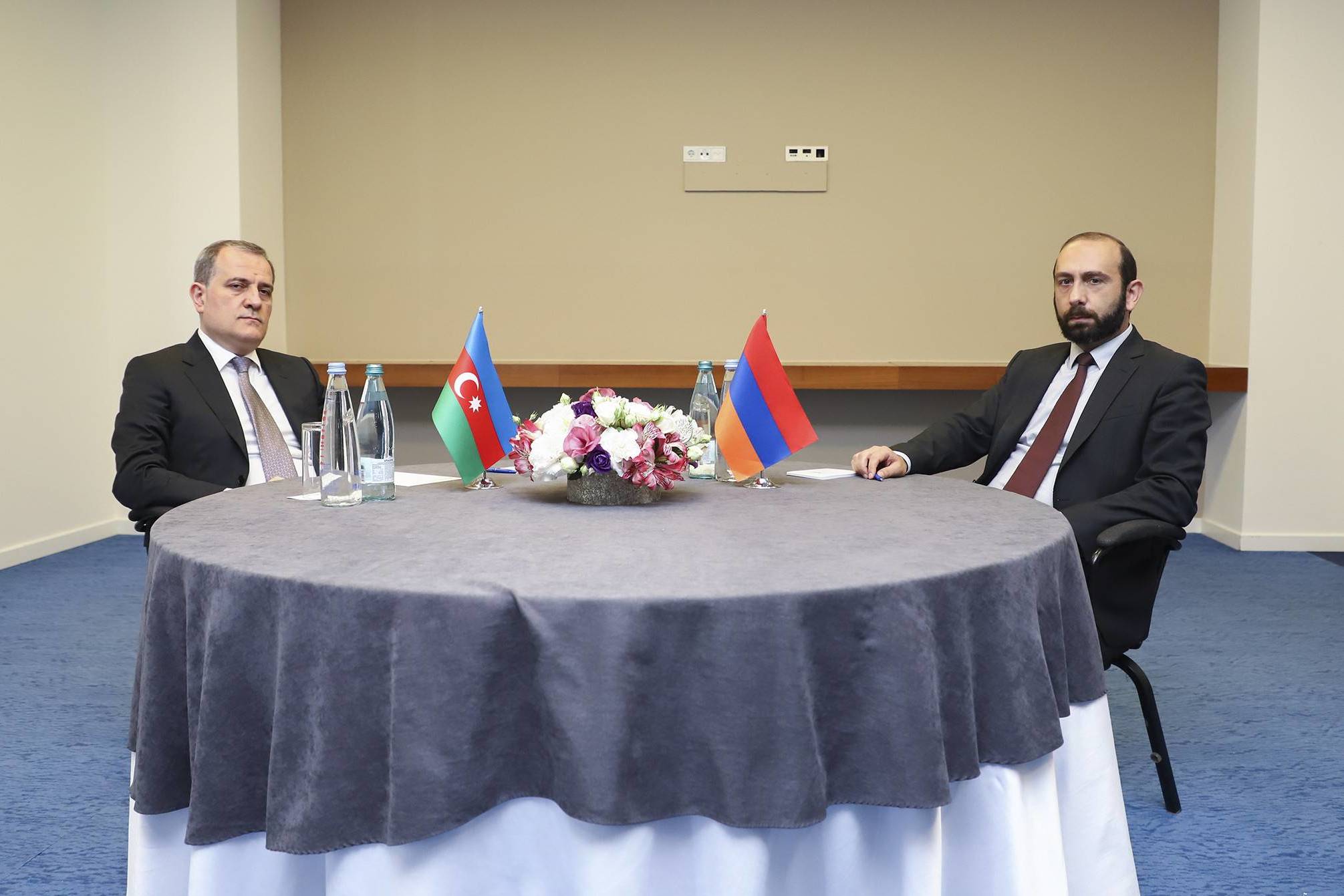 Арарат Мирзоян встретится в Вашингтоне с главой МИД Азербайджана