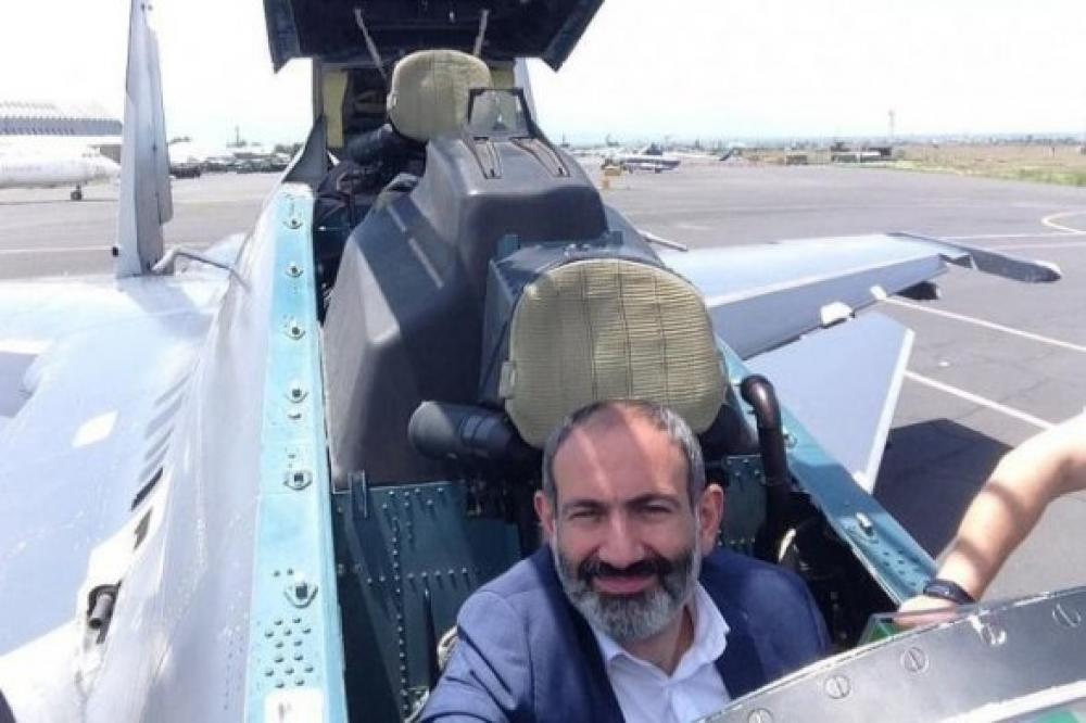 СМИ: РФ поставит Армении боевые самолеты Су-30СМ ранее 2024 года