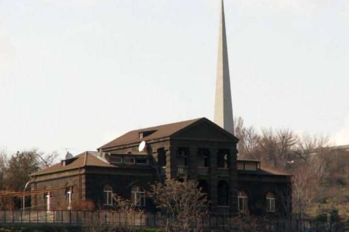 МЧС сообщило подробности о ложном сообщении касательно бомбы в доме первого президента Армении
