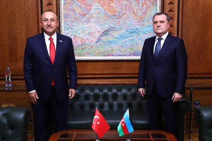 Главы МИД Азербайджана, Турции и Ирана проведут переговоры в Тегеране