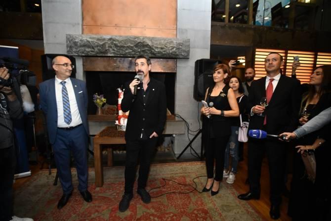 Горжусь тем, что нахожусь в Армении в это историческое время: Серж Танкян – на презентации своего бренда «Gavat»