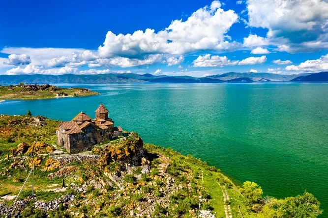 Армения улучшила позиции в «Индексе развития путешествий и туризма-2021», поднявшись сразу на 18 пунктов 