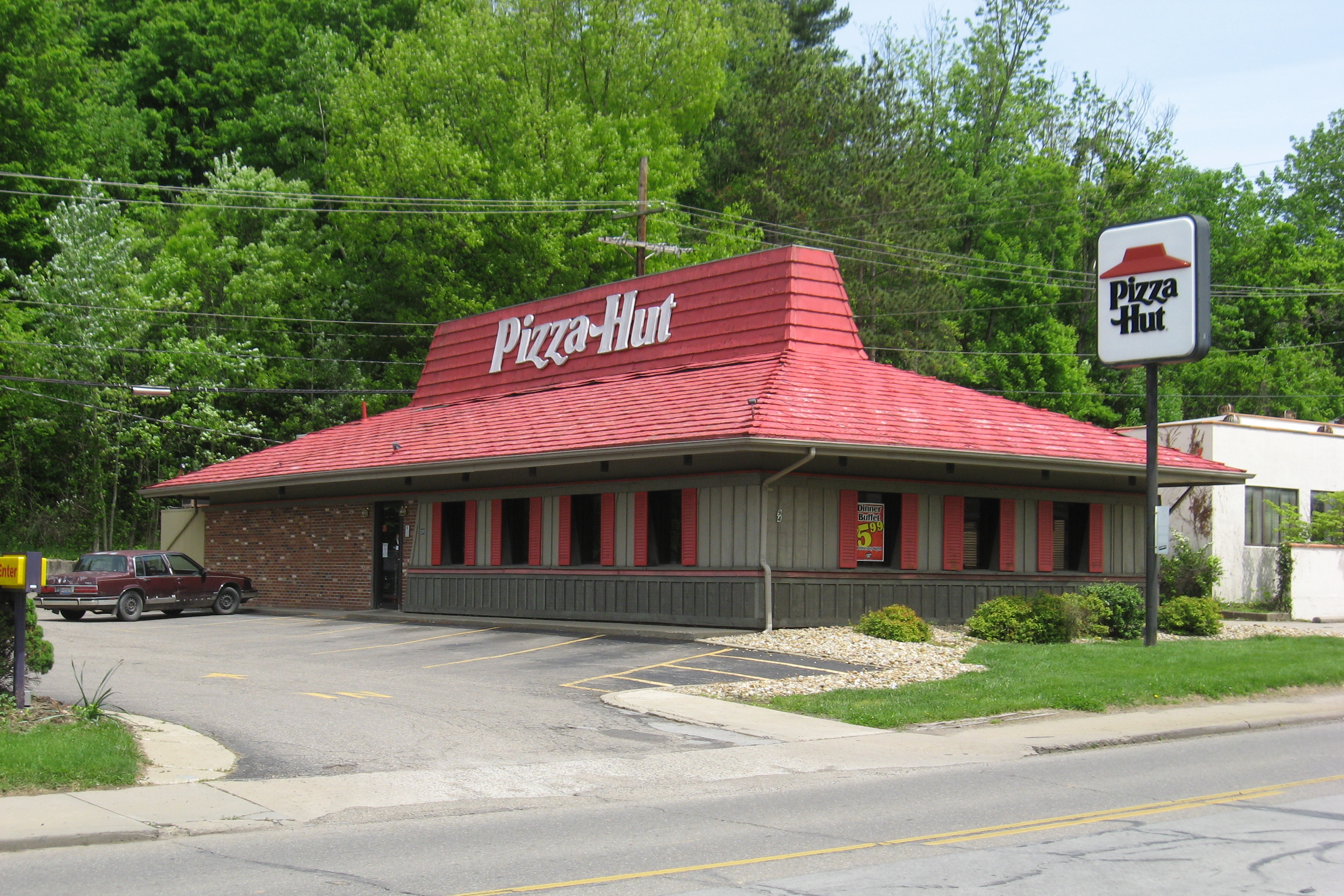Крупный франчайзи ресторанов Pizza Hut и Wendy's в США подал заявление о банкротстве