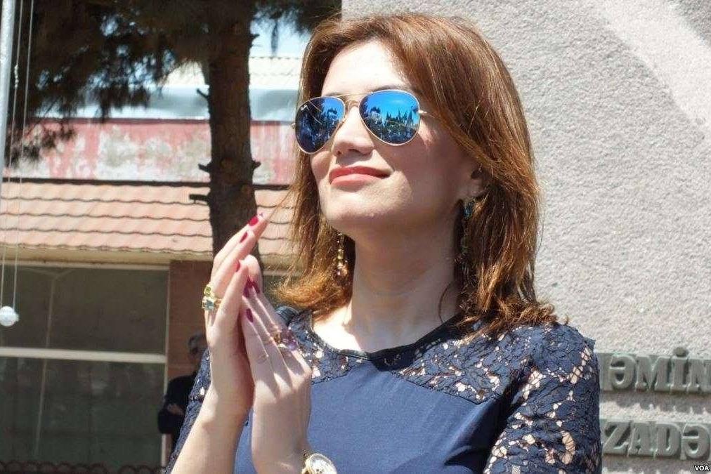 В Азербайджане разразился «скандал с прослушкой»: в телеэфир попали аудиозаписи разговоров оппозиционерки с иностранными дипломатами