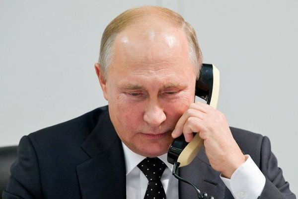 Путин проведет телефонный разговор с председателем Евросовета