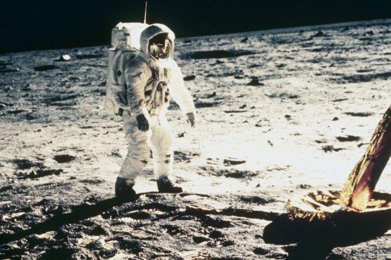 «Один маленький шаг для человека и огромный скачок для человечества»: как высадка на Луну изменила нашу повседневную жизнь