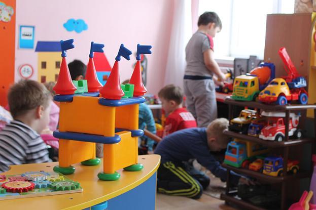 В России семьям хотят компенсировать плату за частные детсады, в случае нехватки мест в бюджетных детсадах