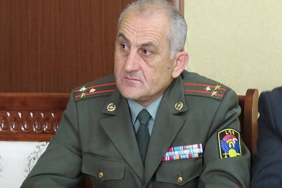 Сенор Асратян: Военно-политическое руководство Азербайджана загоняет себя в угол благодаря недальновидным действиям «старшего брата»