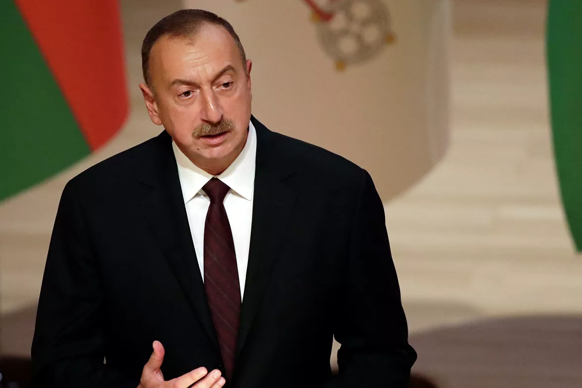 Алиев «не исключил» встречи с Пашиняном в Москве, но приглашения от Путина не получал 