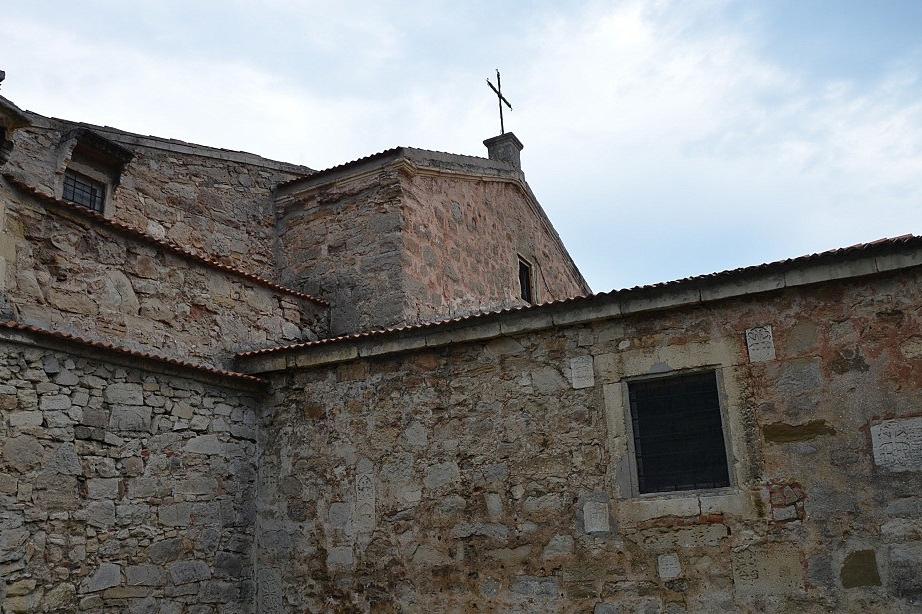 Хранители нашей истории: старинные армянские церкви и храмы Крыма (часть 2)