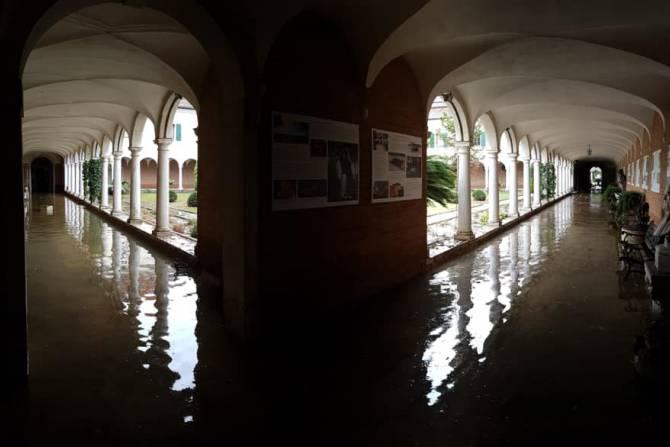 Правительство Италии поможет восстановить ущерб от наводнения на острове Святого Лазаря