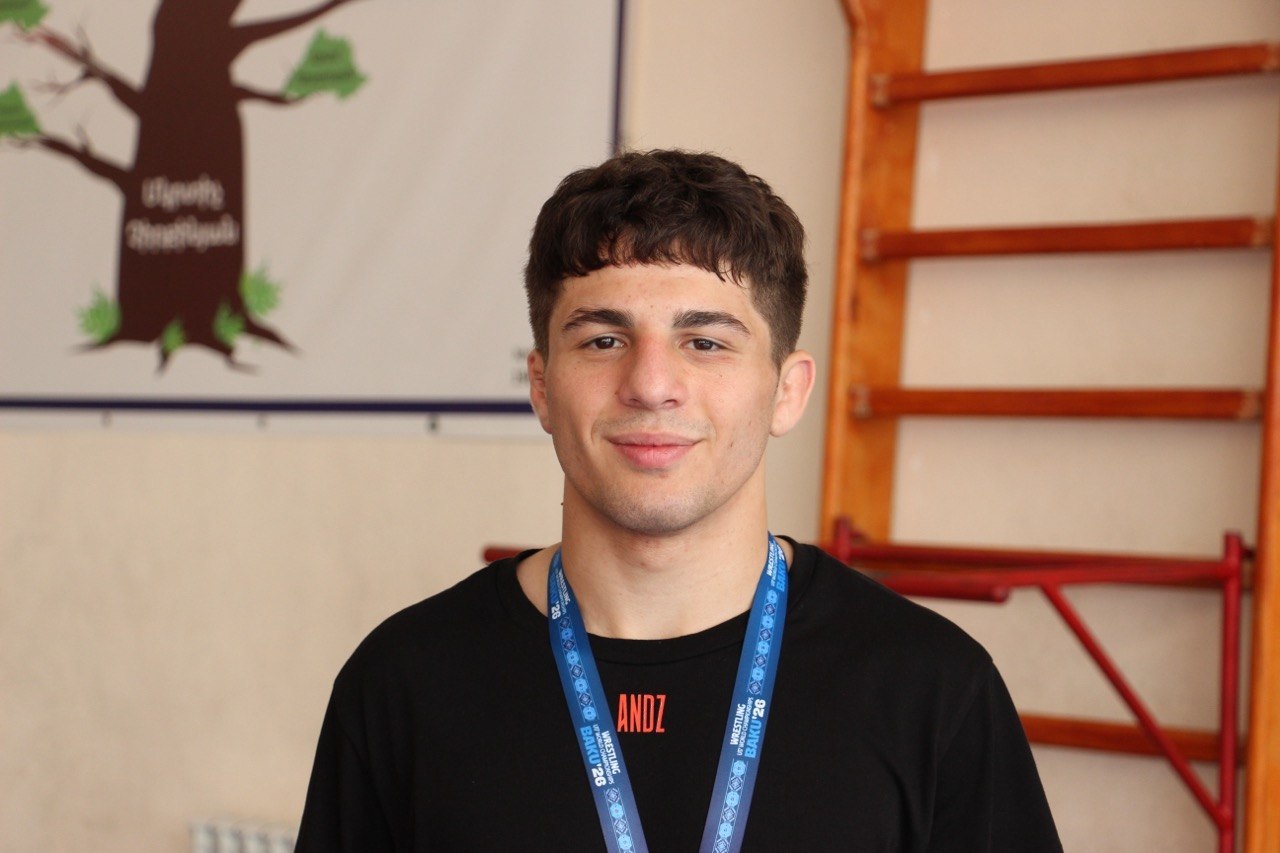 «На ковре он словно лев»: Джанес Назарян — о чемпионстве, семье и олимпийской мечте