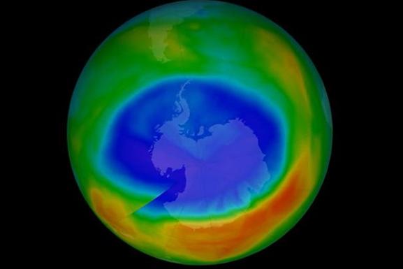 Озоновая дыра над Антарктикой сильно уменьшилась 