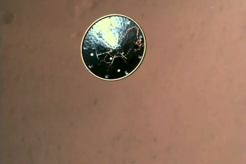 НАСА обнародовало захватывающие видеокадры посадки нового марсохода на поверхность Красной планеты