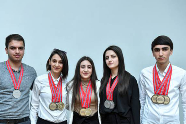 Армянские стрелки на чемпионате Европы завоевали 10 медалей – 7 золотых и 3 серебряных