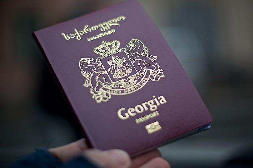 Франция не исключает приостановки ЕС безвизового режима для Грузии