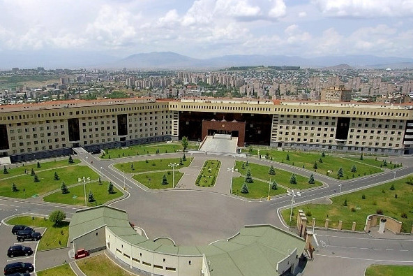 В результате вооруженной провокации ВС Азербайджана погиб ещё один армянский солдат - МО