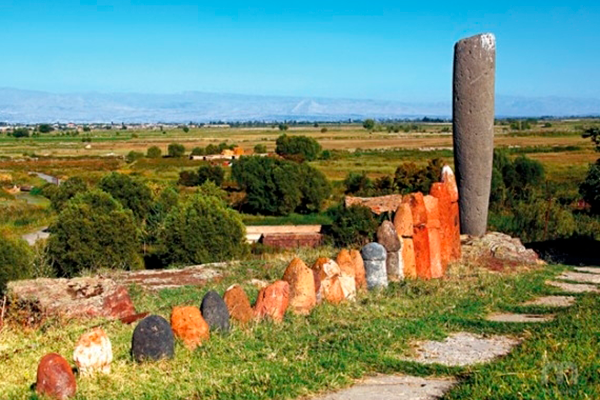 Семь мест в Армении с камнями «особого назначения»