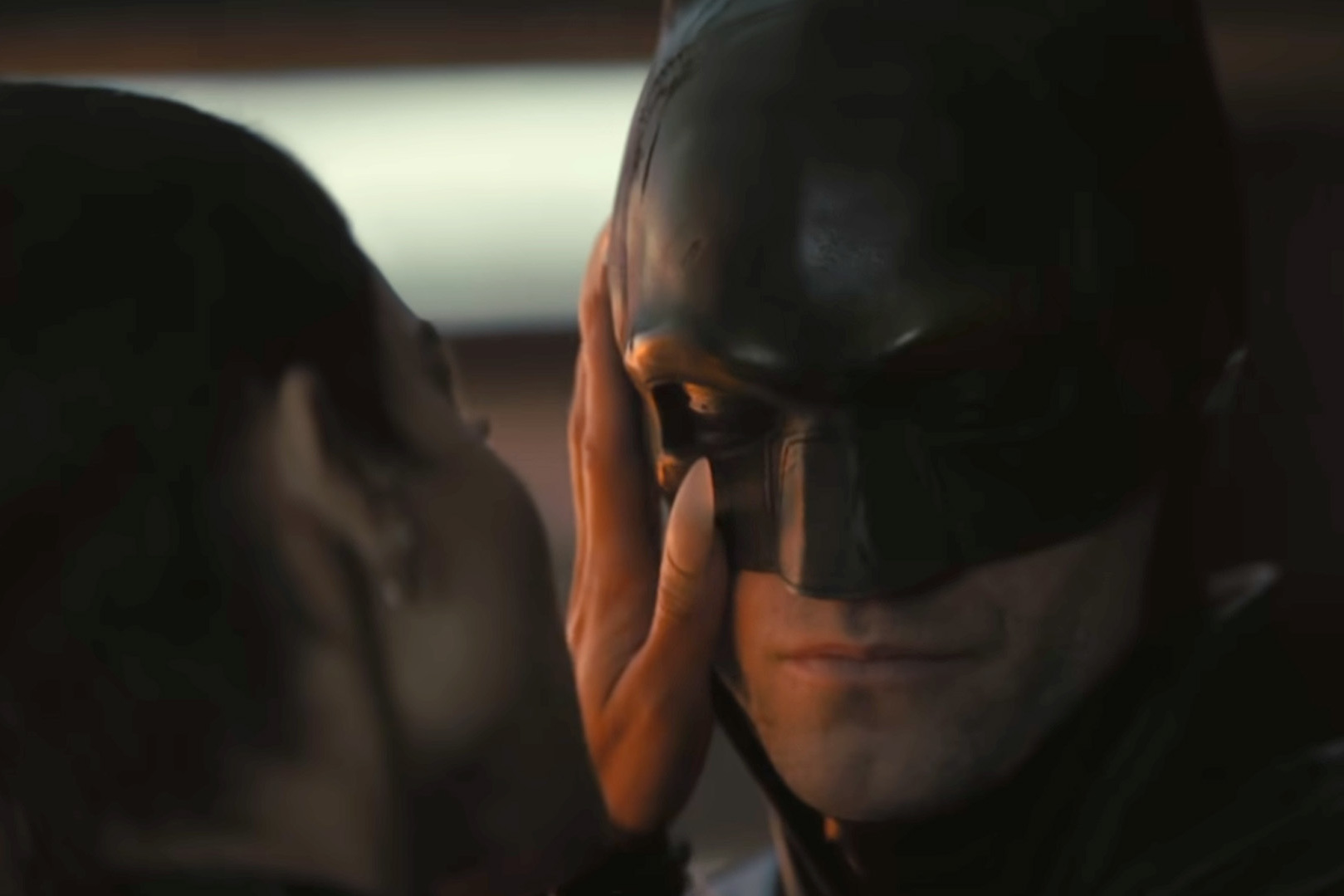Warner Bros. опубликовала новый трейлер «Бэтмена» с Робертом Паттинсоном