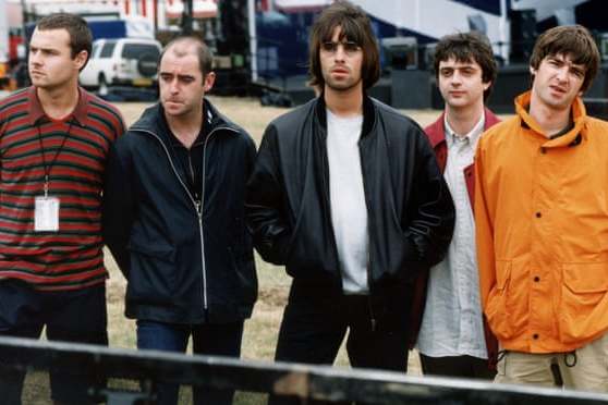 Рок-группа Oasis выпустит документальный фильм о своих знаменитых концертах в Небворте в 1996 году
