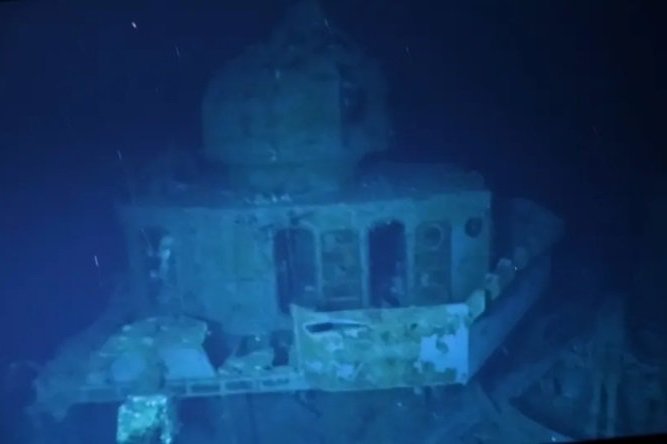 Ученые совершили рекордно глубокое погружение к затонувшему кораблю времен Второй мировой войны