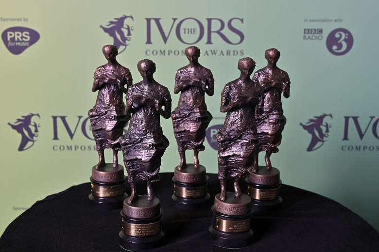 Адель и Эд Ширан номинированы на британскую музыкальную премию Ivor Novello Awards