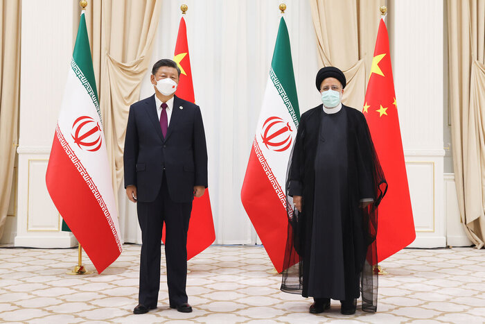 Си Цзиньпин: Китай поддерживает Иран в защите его национального суверенитета