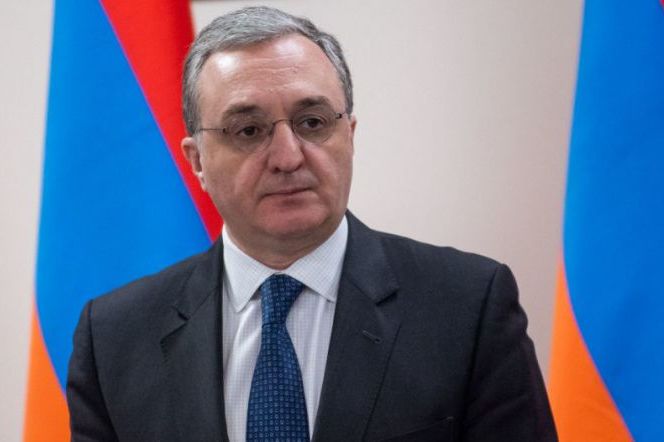 Глава МИД Армении подал в отставку