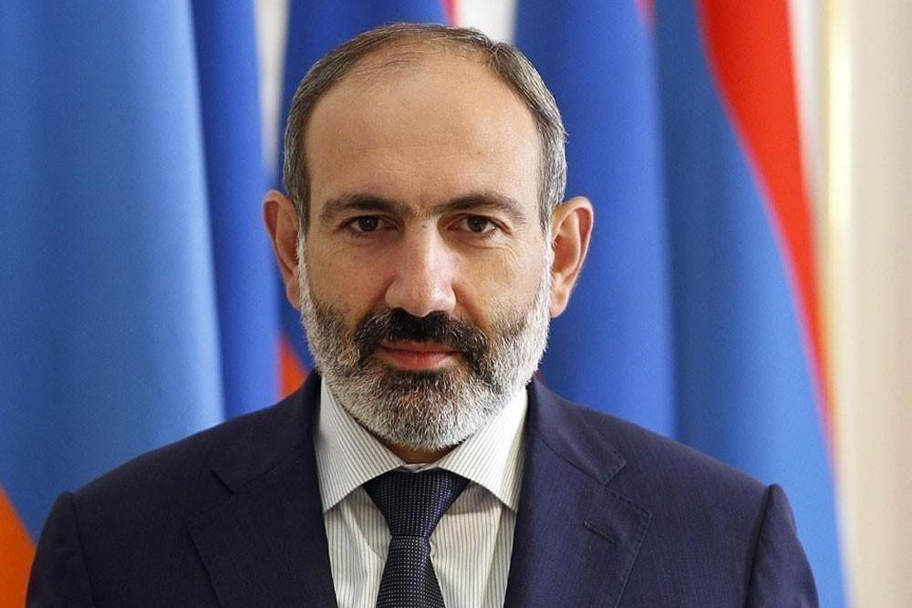 «Ուրախ եմ, որ հաջողությամբ շարունակում եք Ձեր հարուստ փորձն ու գիտելիքները փոխանցել բալետի արտիստների նոր սերնդին»․ Փաշինյանը՝ Խառատյանի 75-ամյակին