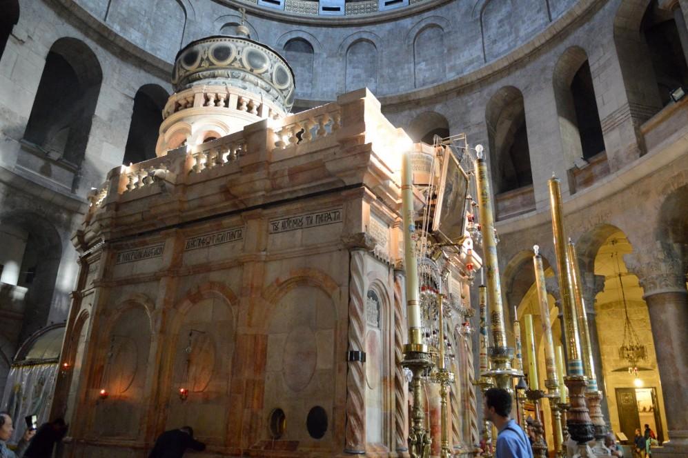 Армяне, греки и католики Иерусалима в знак протеста закрыли храм Гроба Господня