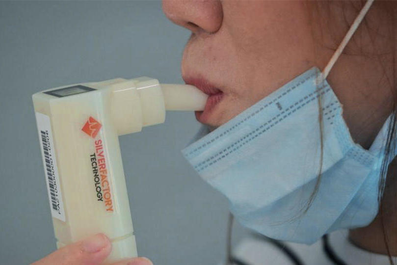 В Сингапуре запустят систему COVID-тестирования через дыхание, результат которого можно получить в течение двух минут
