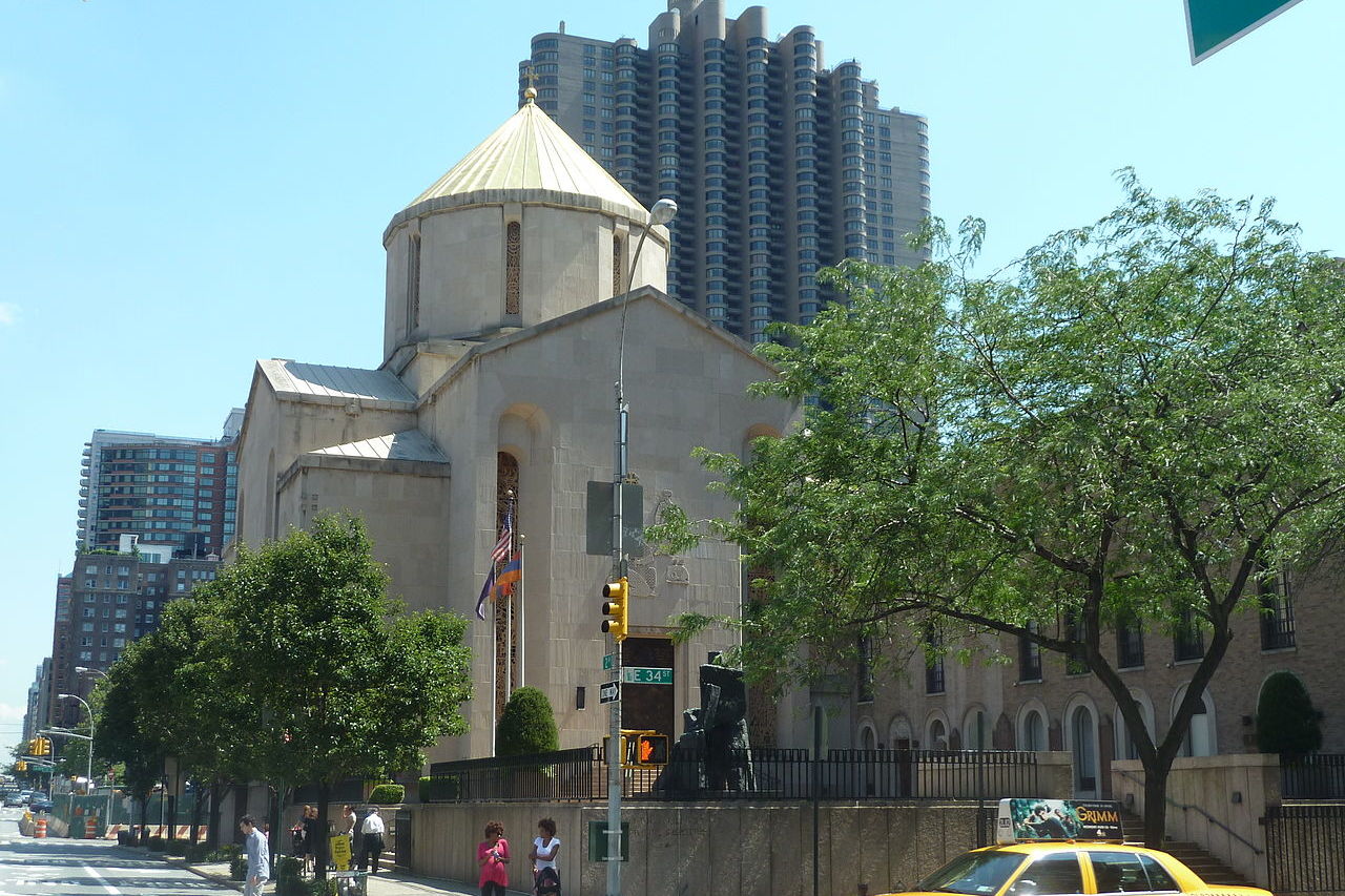 Сурб Вардан – первый собор Армянской апостольской церкви, построенный в Северной Америке: история 