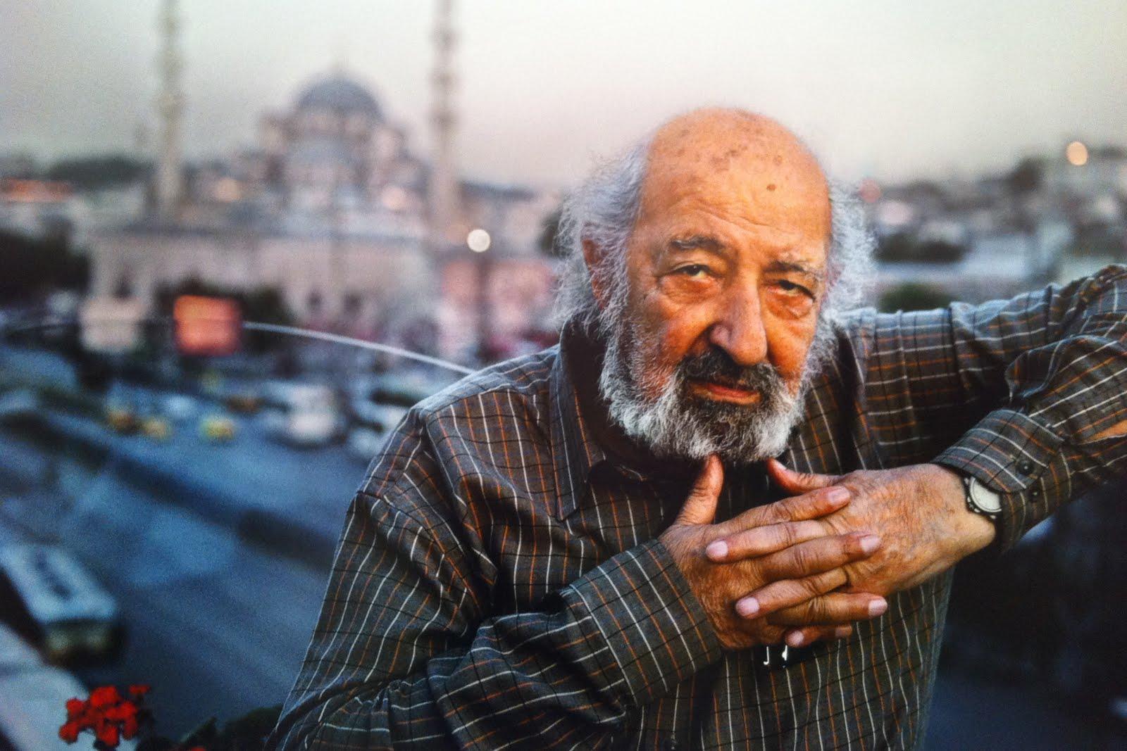 «Фотограф не может быть «художником», его дело — гоняться за правдой»: Ара Гюлер – армянское «Око Стамбула» 