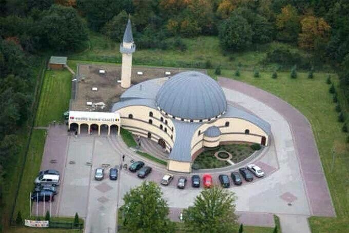 Власти Бельгии требуют от новых мечетей отказаться от турецкой господдержки