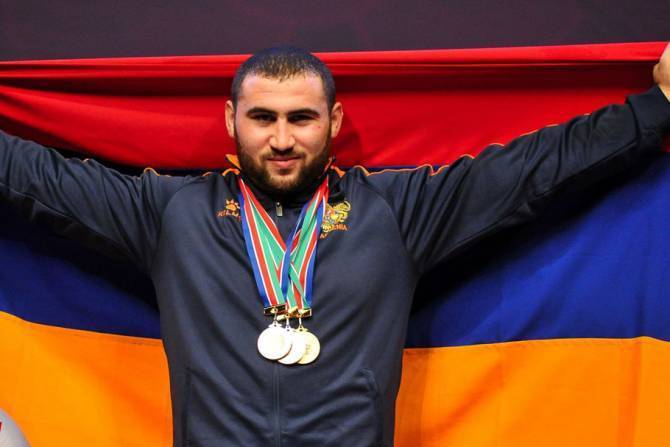 Тяжелоатлет Симон Мартиросян может получить олимпийскую золотую медаль