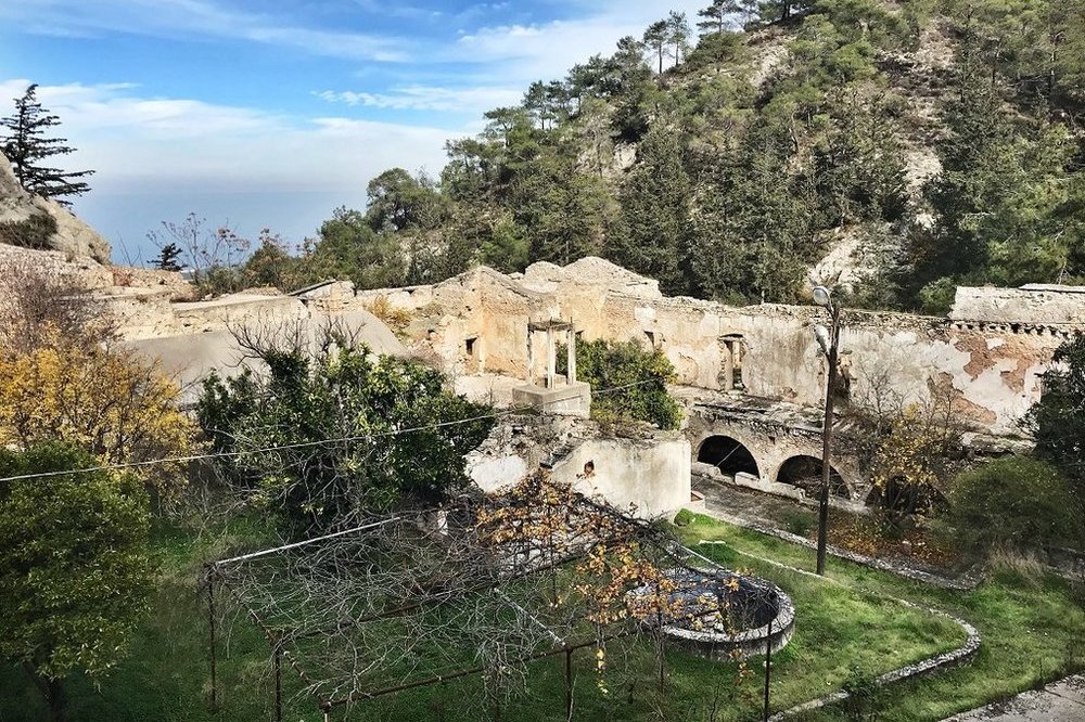 Нелегкая судьба: Макараванк — единственный армянский монастырь на северном Кипре