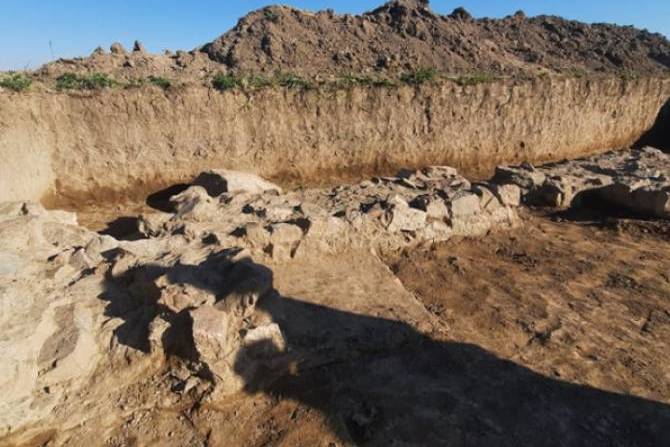 В ходе раскопок обнаружены руины колонного дворца одной из исторических столиц Армении – Арташата