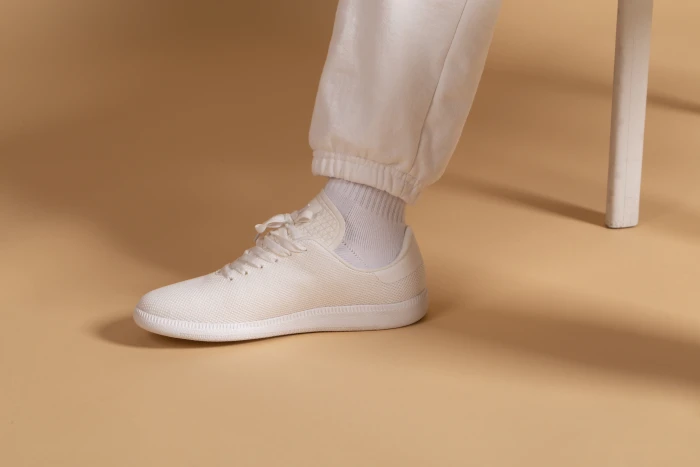 Будущий эко-тренд: американский бренд представил кроссовки, напечатанные на 3D-принтере из пластиковых бутылок