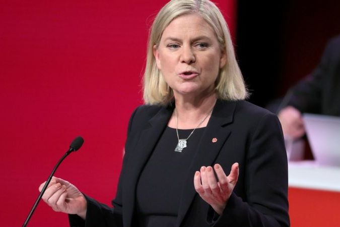 В Швеции впервые избрали женщину на пост премьер-министра, а она через несколько часов подала в отставку 